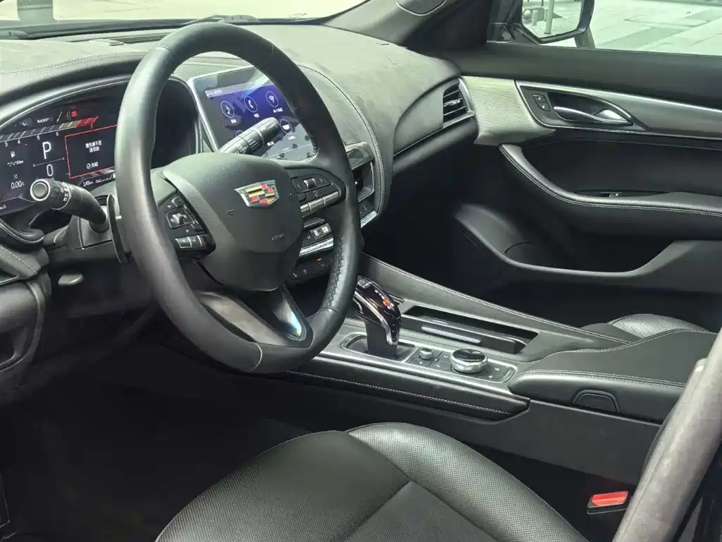 Cadillac CT5 2022 28T Luxury