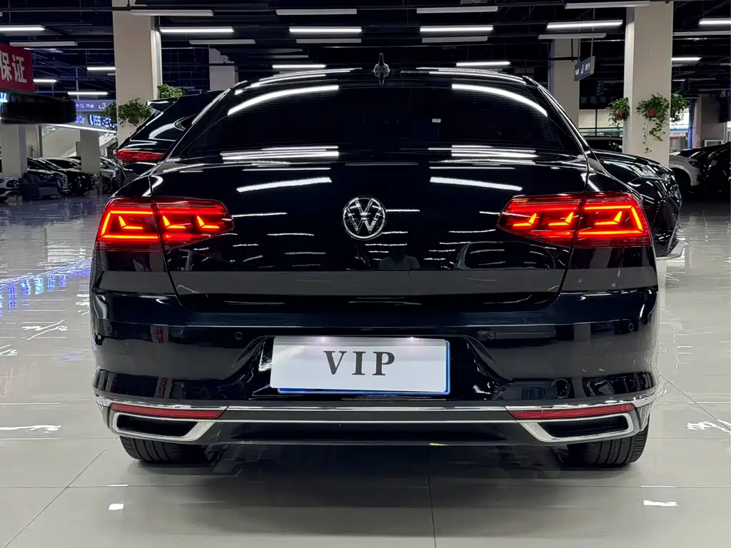 Volkswagen Magotan 2021 330TSI DSG 30th Anniversary Edition