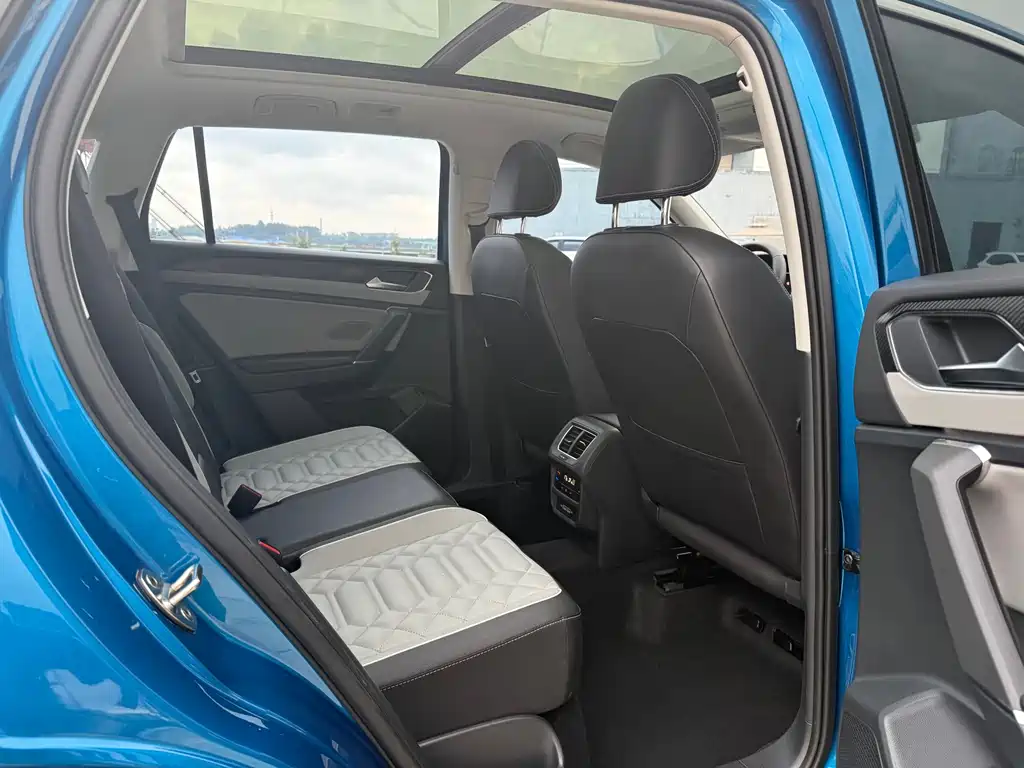 Tayron GTE Plug-in Hybrid 2023 280TSI Luxury Plus Advanced Edition