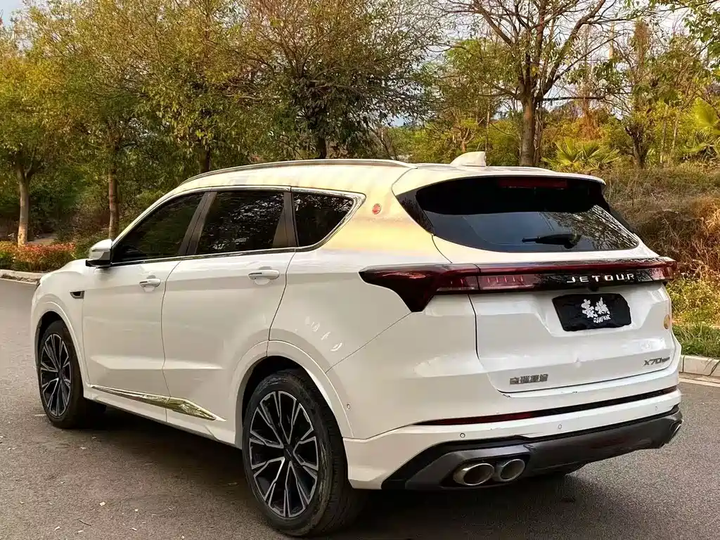 Jetour X70 PLUS 2021 1.6T DCT Chen 7-seater