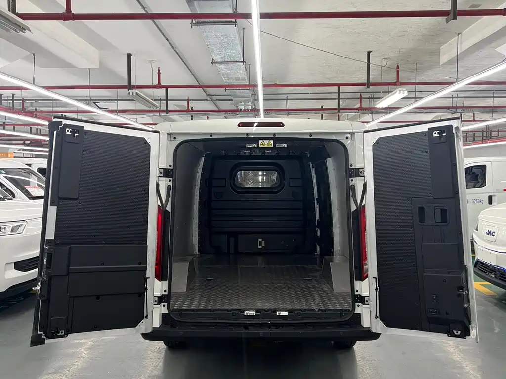 Vanbao Lu 2024 V8 Exploration Edition CATL