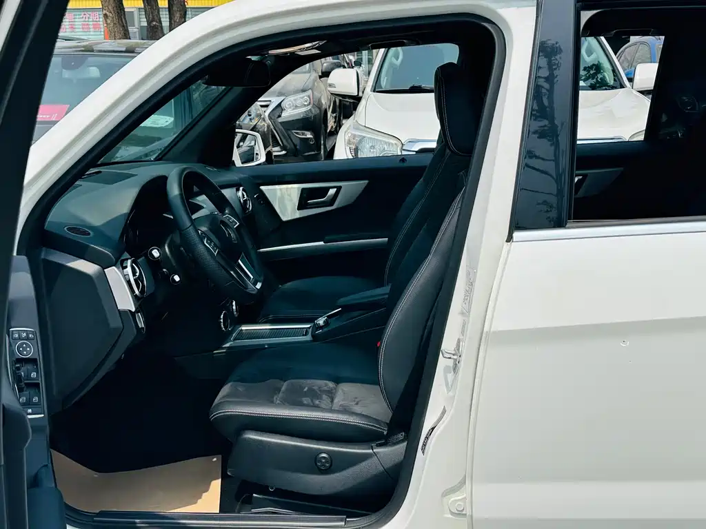 Mercedes-Benz GLK-Class 2015 GLK 260 4MATIC Fashion Edition Ultimate