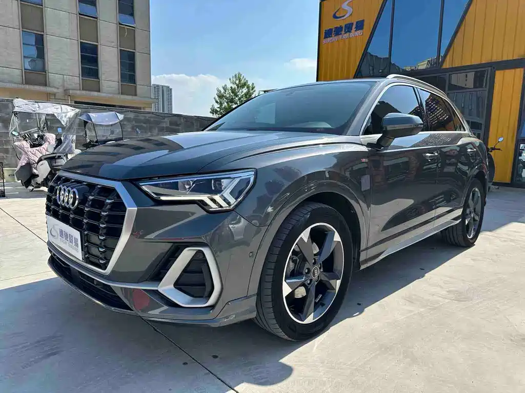 Audi Q3 2022 35 TFSI Fashion Dynamic