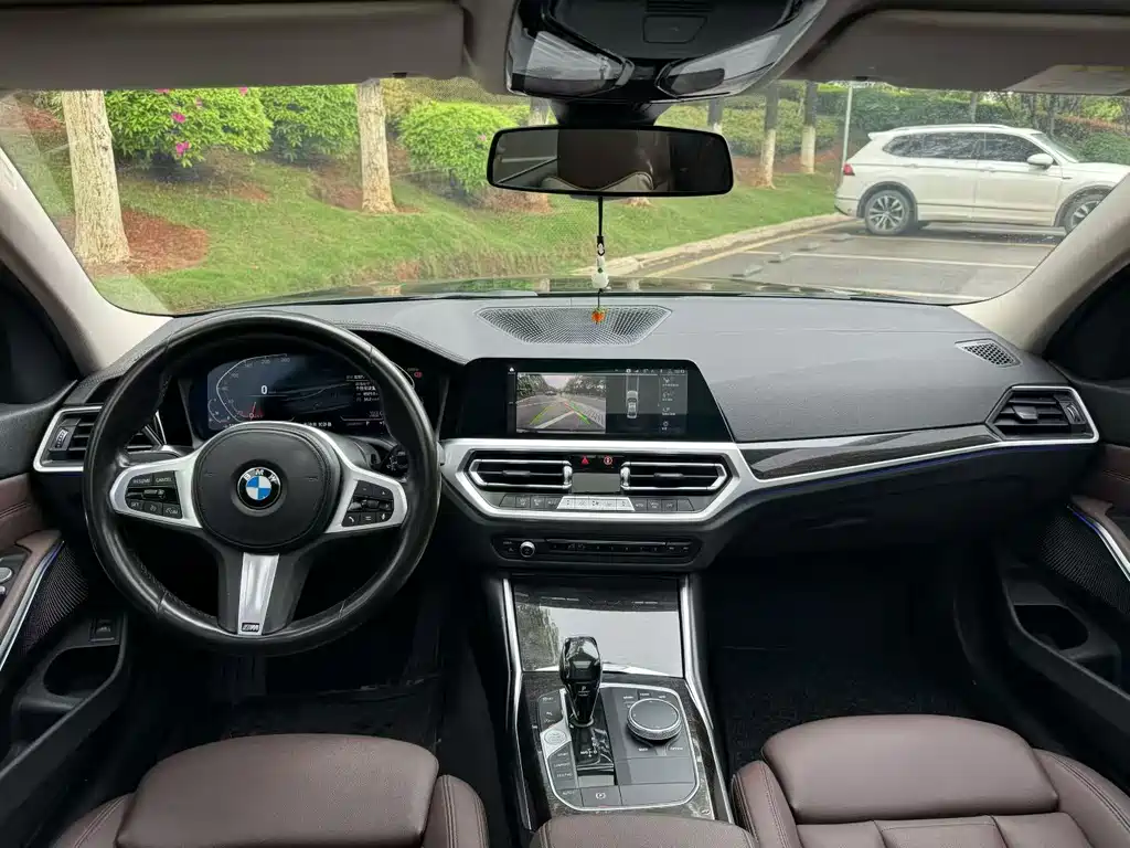 BMW 3 Series 2020 325Li M Sport Package - фото 5