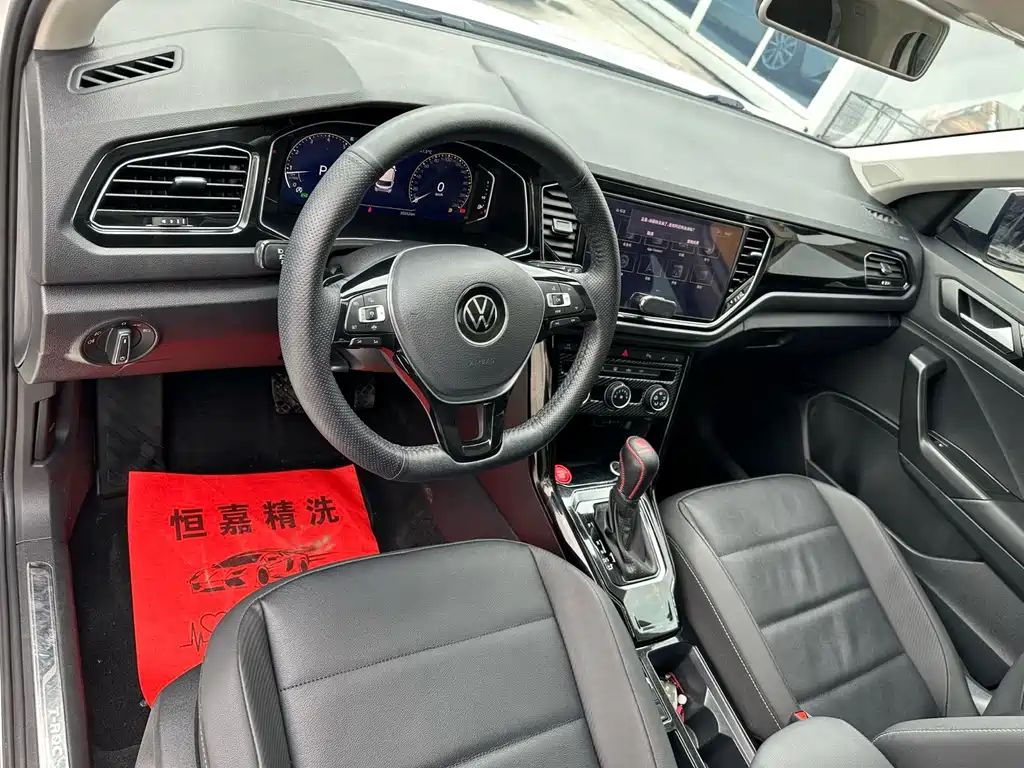 Volkswagen T-ROC 2022 280TSI DSG FWD Shuxiang PLUS Edition