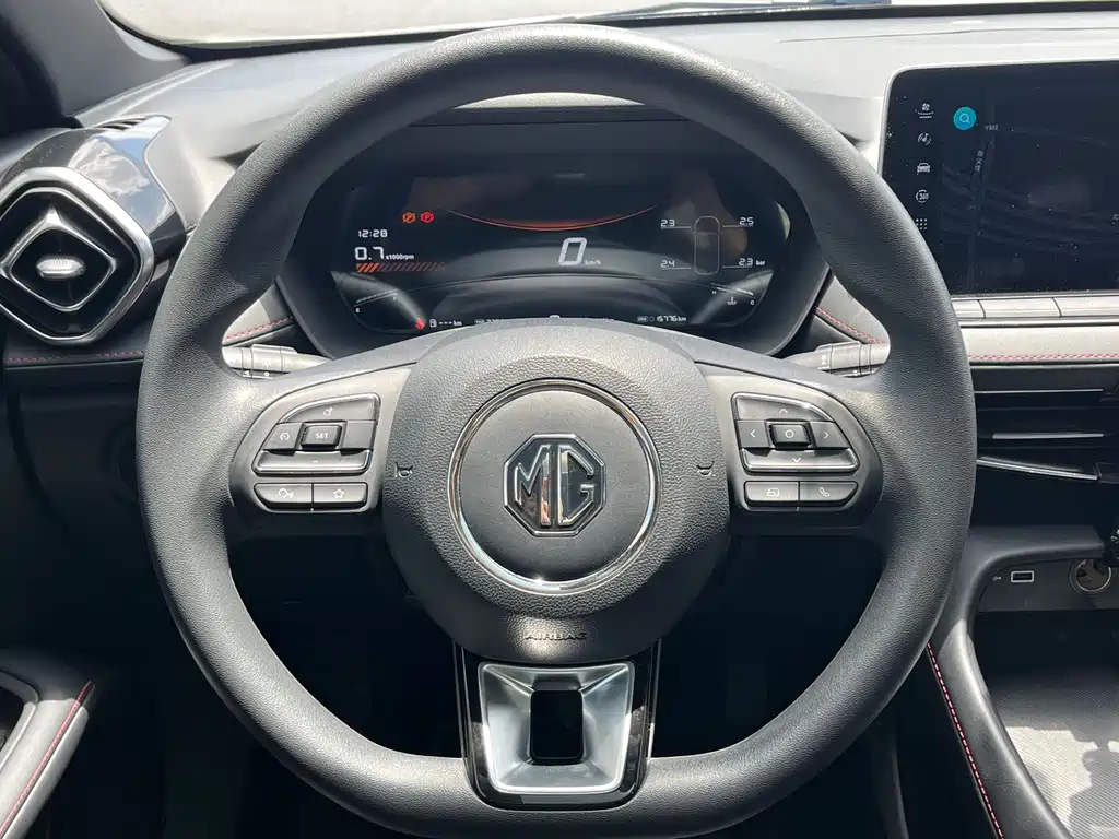 MG5 2023 300TGI DCT Flagship Edition