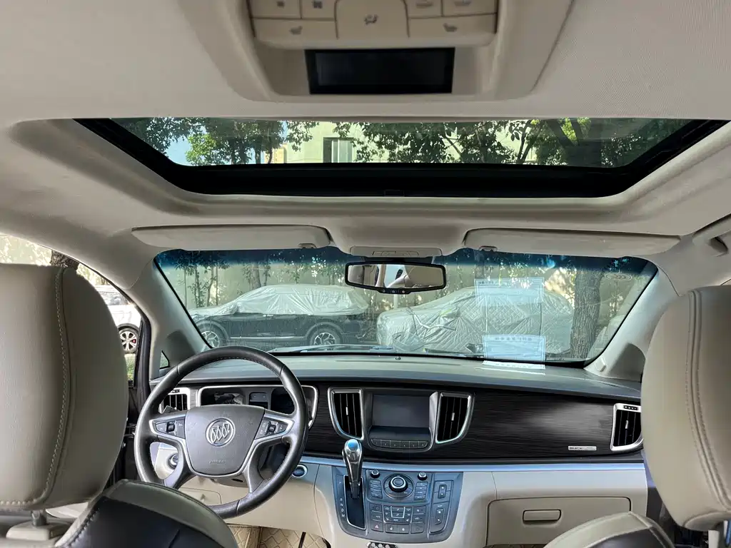 Buick GL8 2013 3.0L GT Luxury Business Elegant Edition
