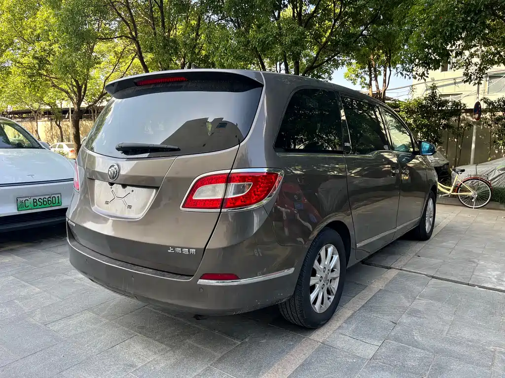 Buick GL8 2013 3.0L GT Luxury Business Elegant Edition