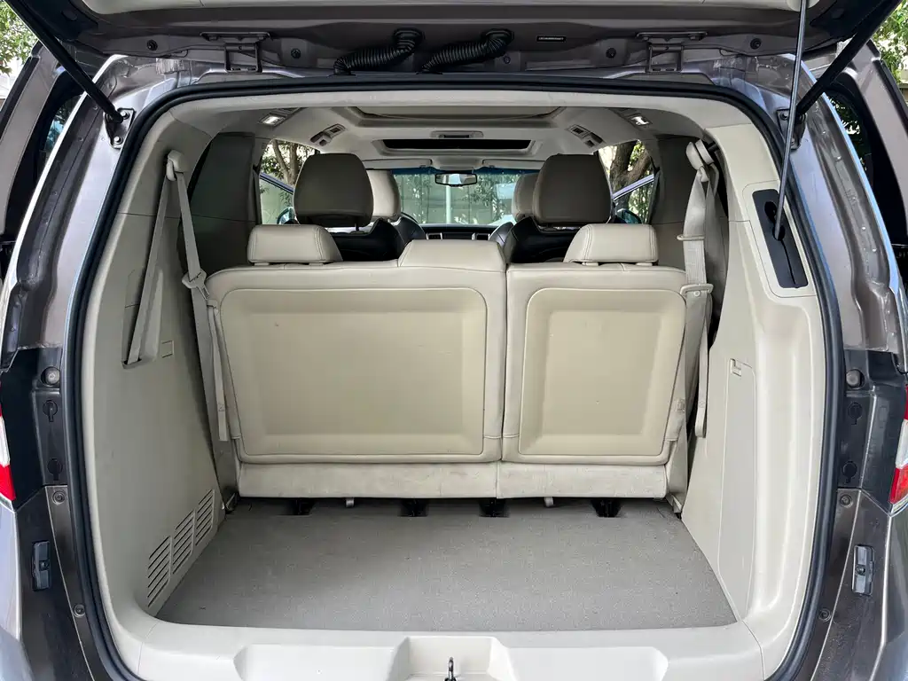 Buick GL8 2013 3.0L GT Luxury Business Elegant Edition