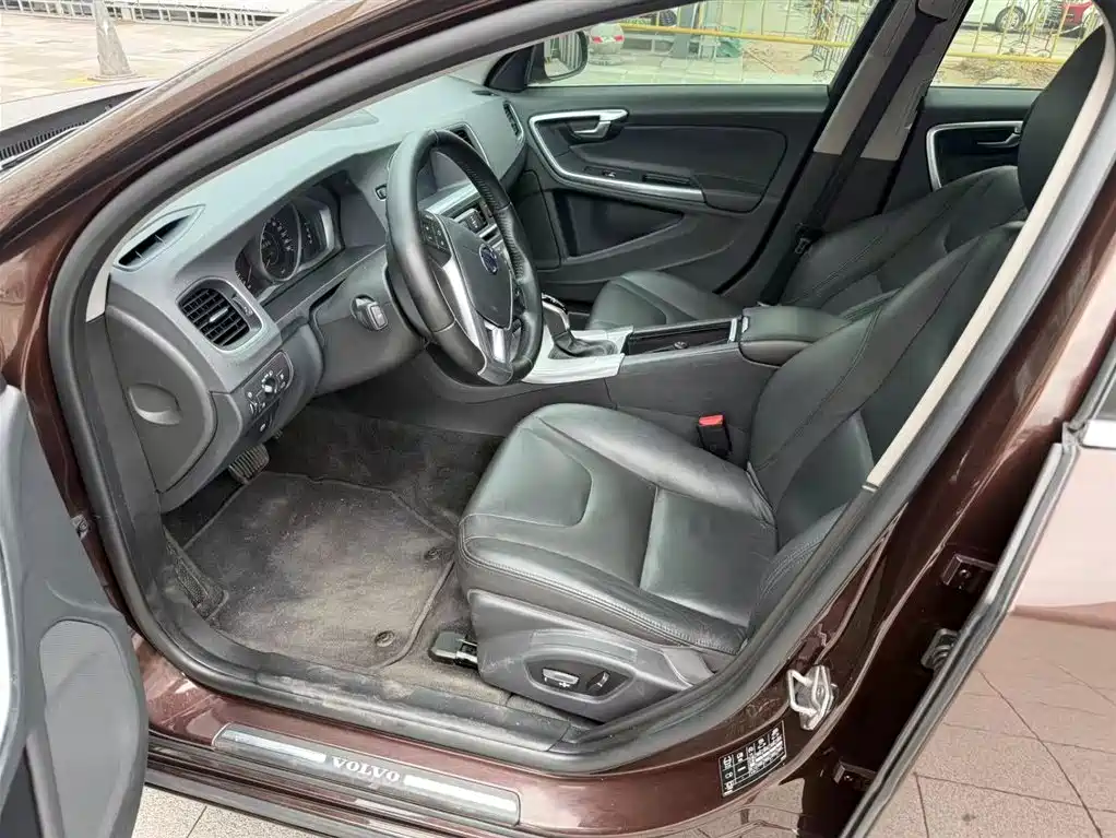 Volvo S60L 2017 T3