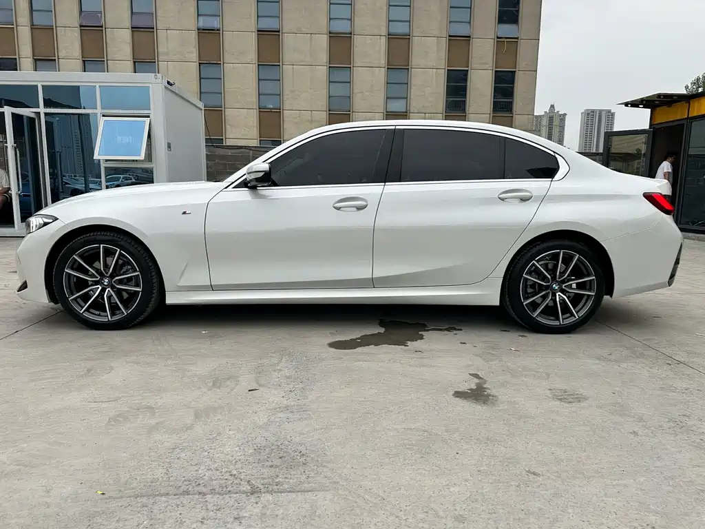 BMW 3 Series 2023 320Li M Sport Package