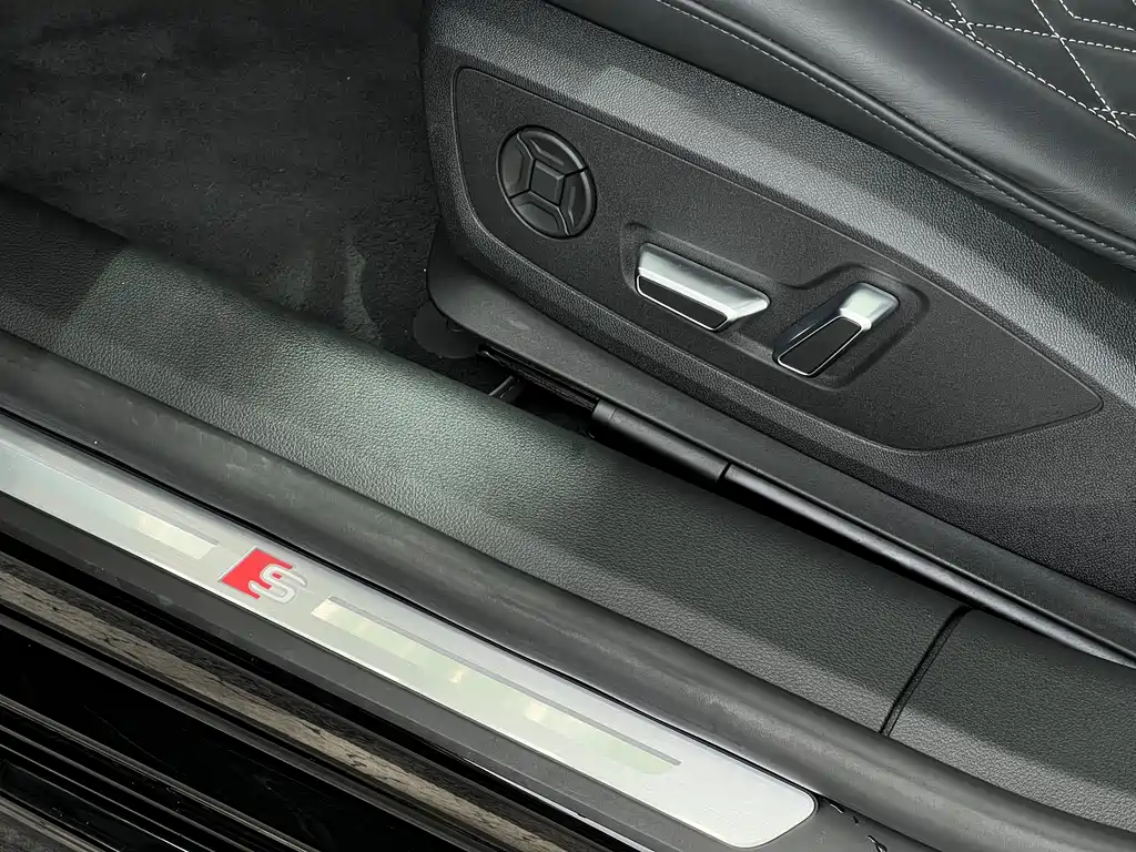 Audi A7 2024 55 TFSI quattro Prestige