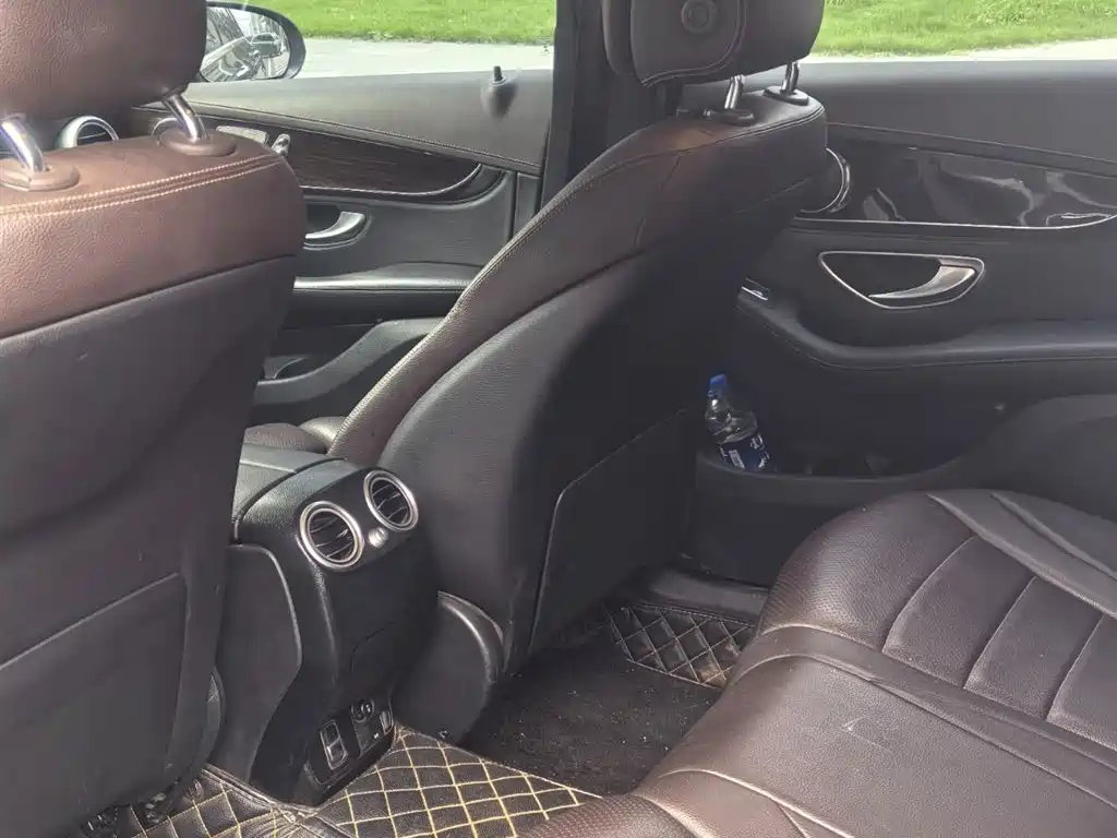 Mercedes-Benz GLC 260 4MATIC Dynamic Edition 2019