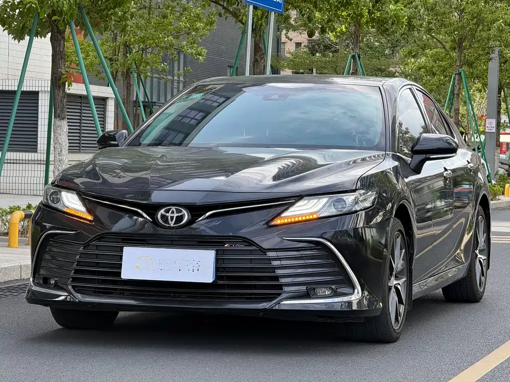 Camry 2021 2.5G Luxury Edition
