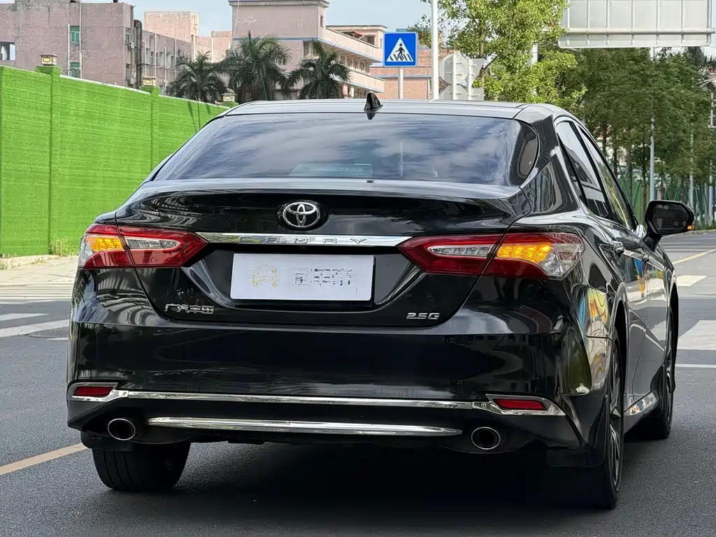 Camry 2021 2.5G Luxury Edition