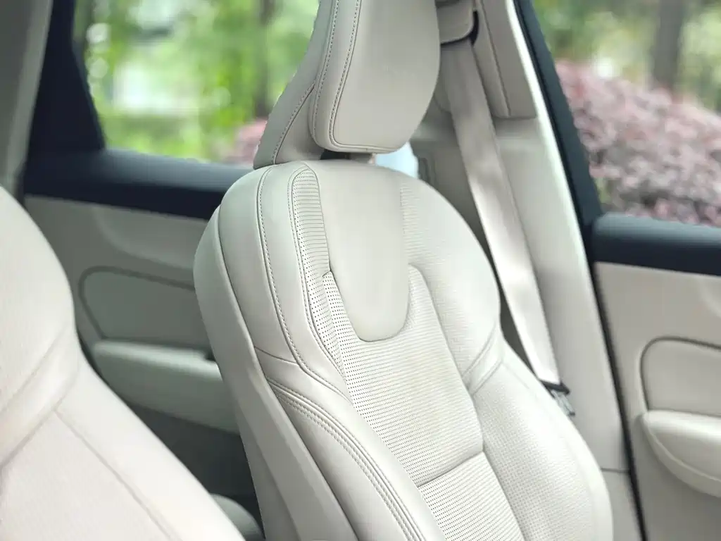 Volvo XC60 Plug-in Hybrid 2019 T8 AWD Inscription Luxury Edition China VI