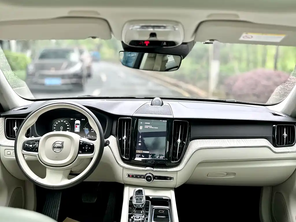 Volvo XC60 Plug-in Hybrid 2019 T8 AWD Inscription Luxury Edition China VI