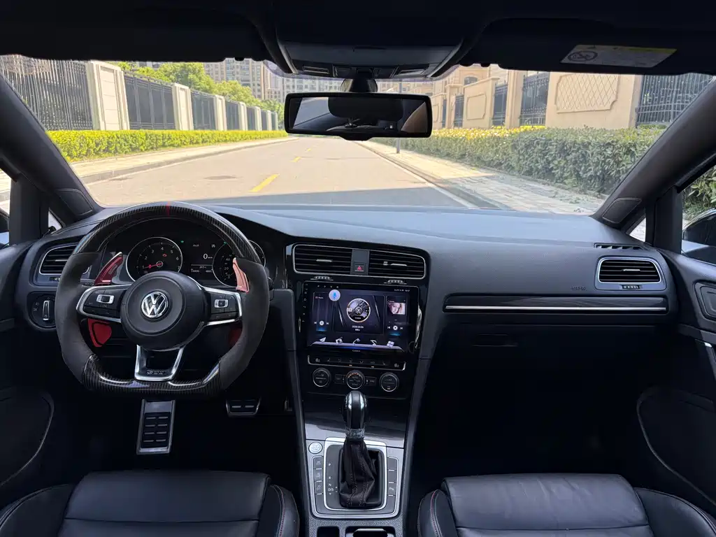 Volkswagen Golf GTI 2016 2.0 TSI