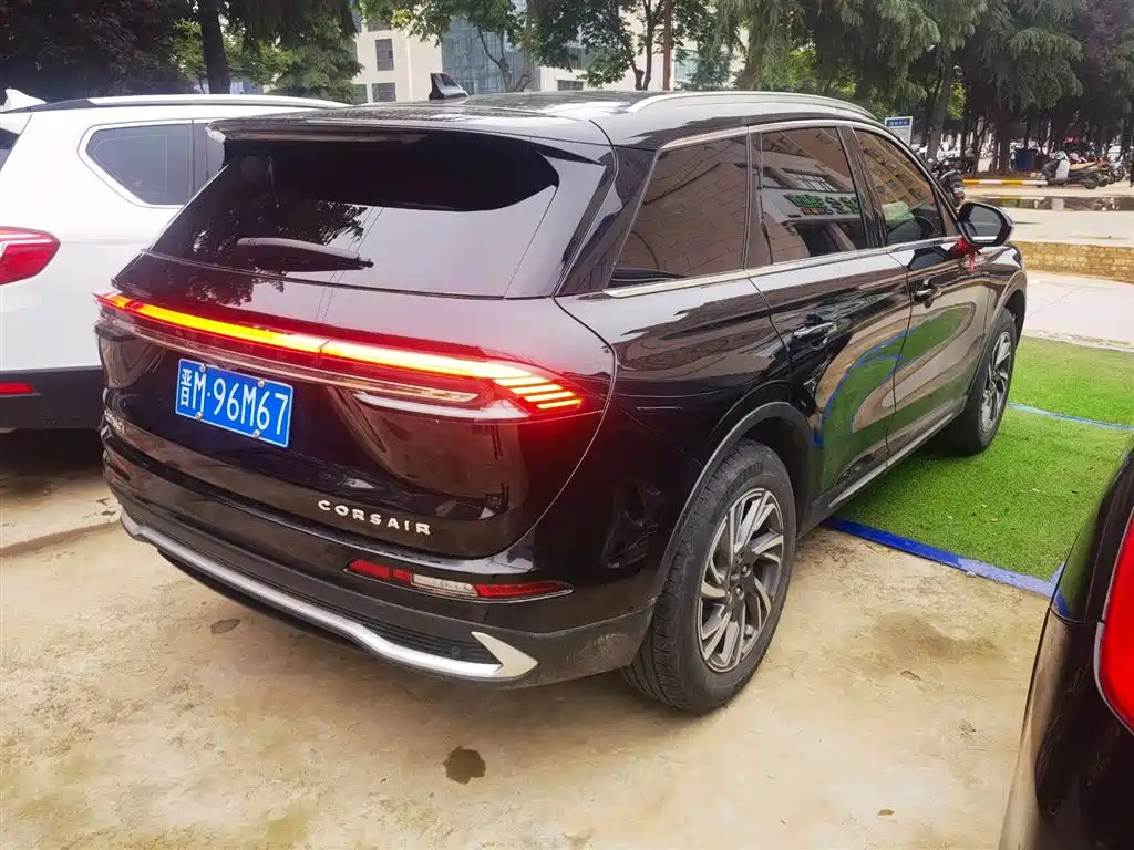 Lincoln Corsair 2023 2.0T FWD Reserve Edition