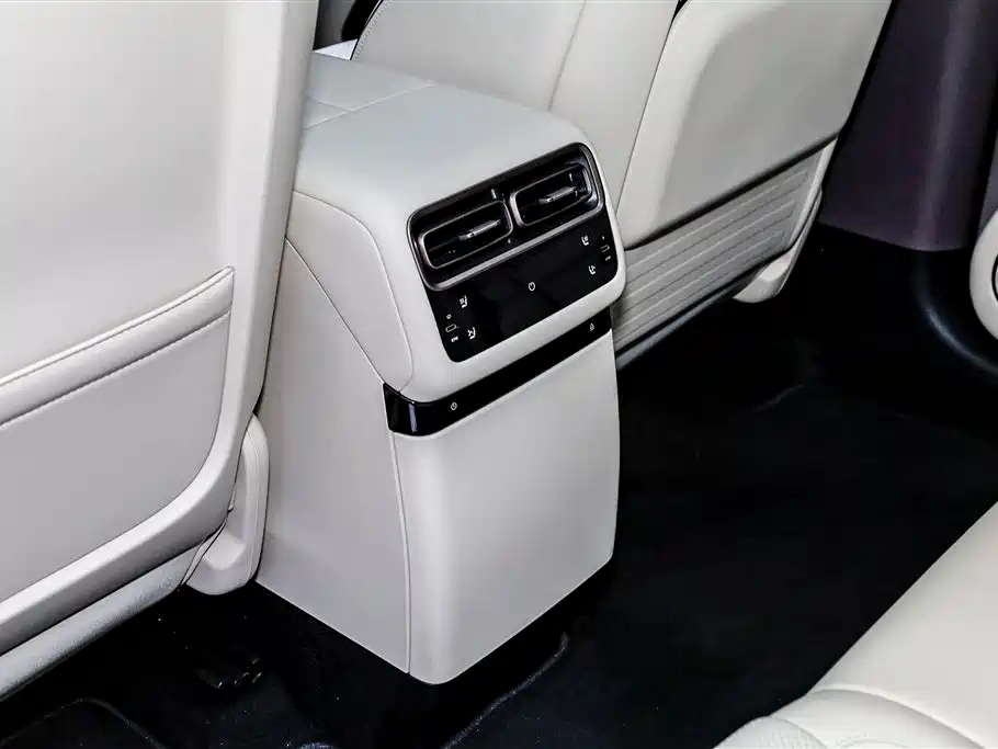 Li Auto i6 2025 RWD Standard Edition