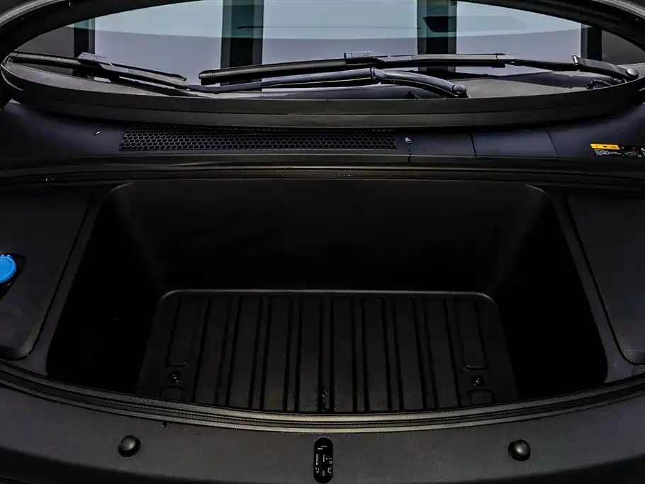 Li i6 2025 RWD Standard Edition