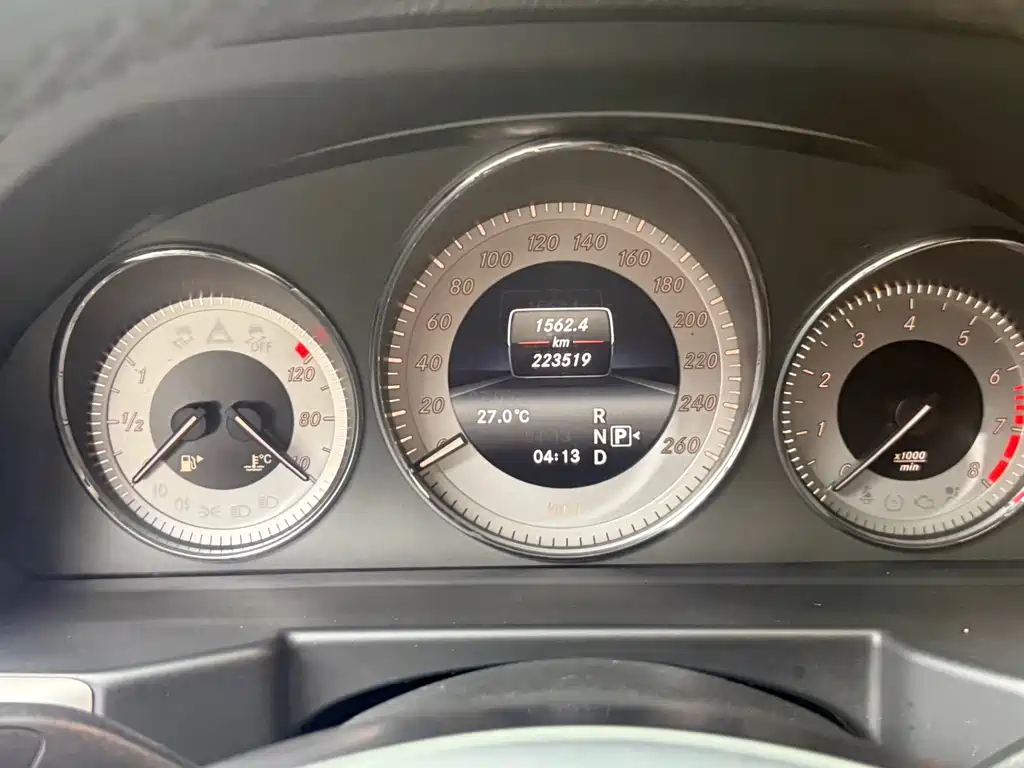 Mercedes-Benz GLK-Class 2015 GLK 260 4MATIC Dynamic Edition Ultimate Version