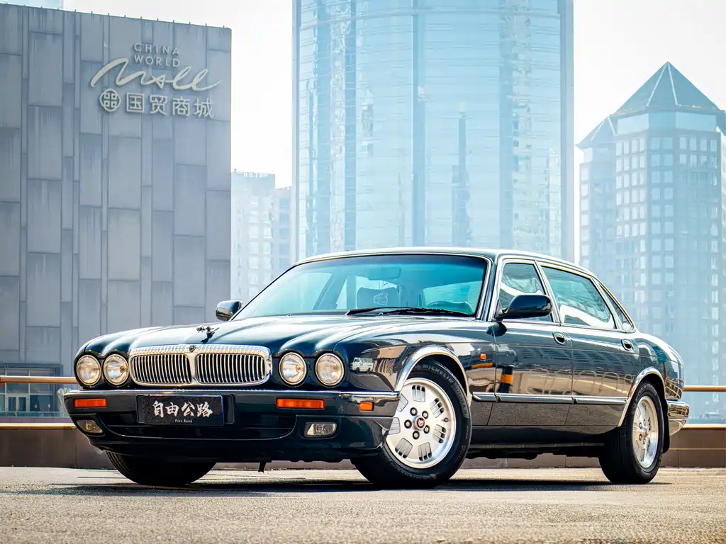 Jaguar XJ 1997 XJ6 4.0L