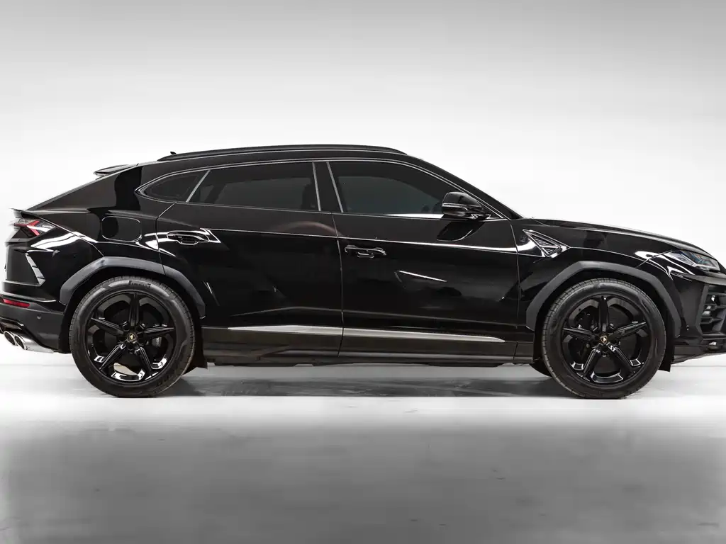 Lamborghini Urus 2021 4.0T V8