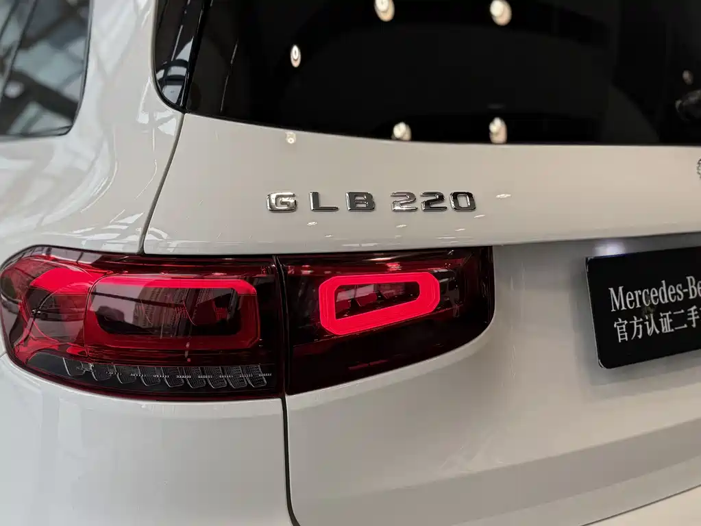 Mercedes-Benz GLB 2023 GLB 220 4MATIC