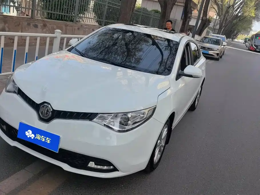 Roewe 360 2016 1.5T Automatic Value Luxury Edition