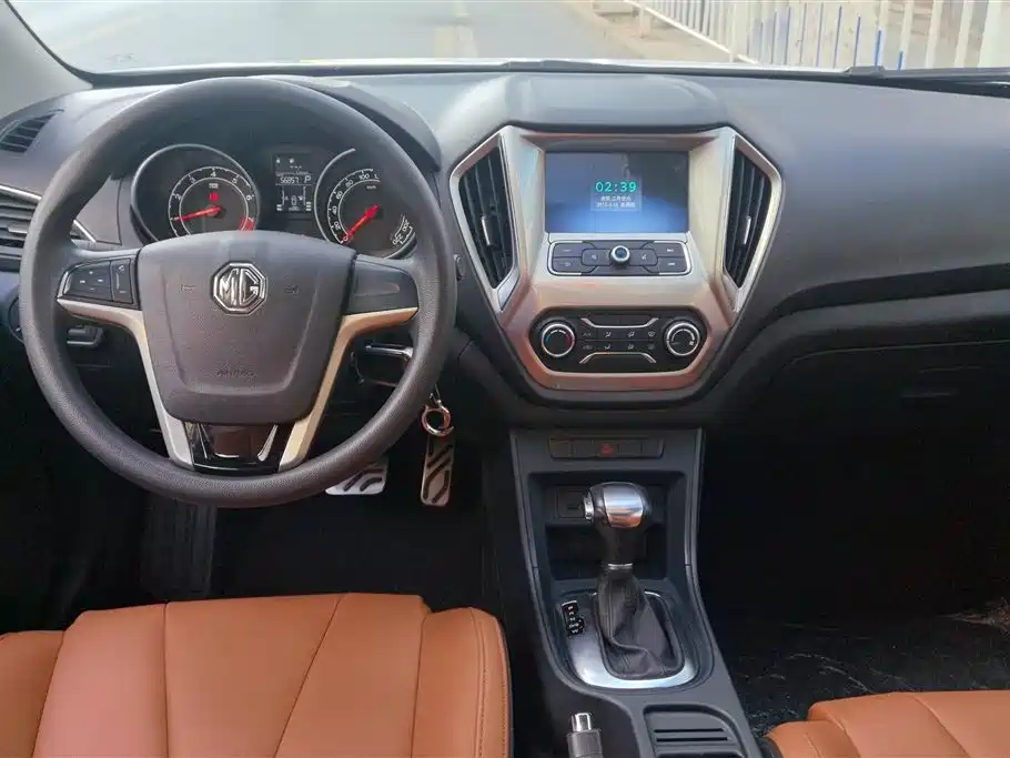 Roewe 360 2016 1.5T Automatic Value Luxury Edition