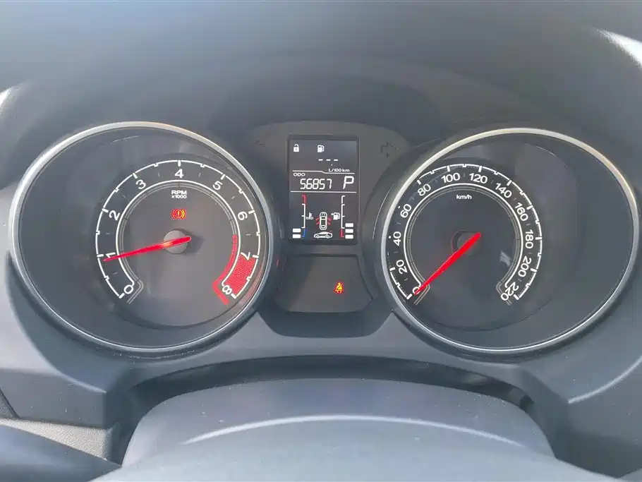 Roewe 360 2016 1.5T Automatic Value Luxury Edition