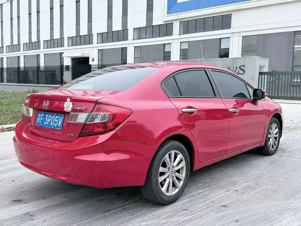 Civic 2013 10th Anniversary Edition 1.8L Automatic Luxury