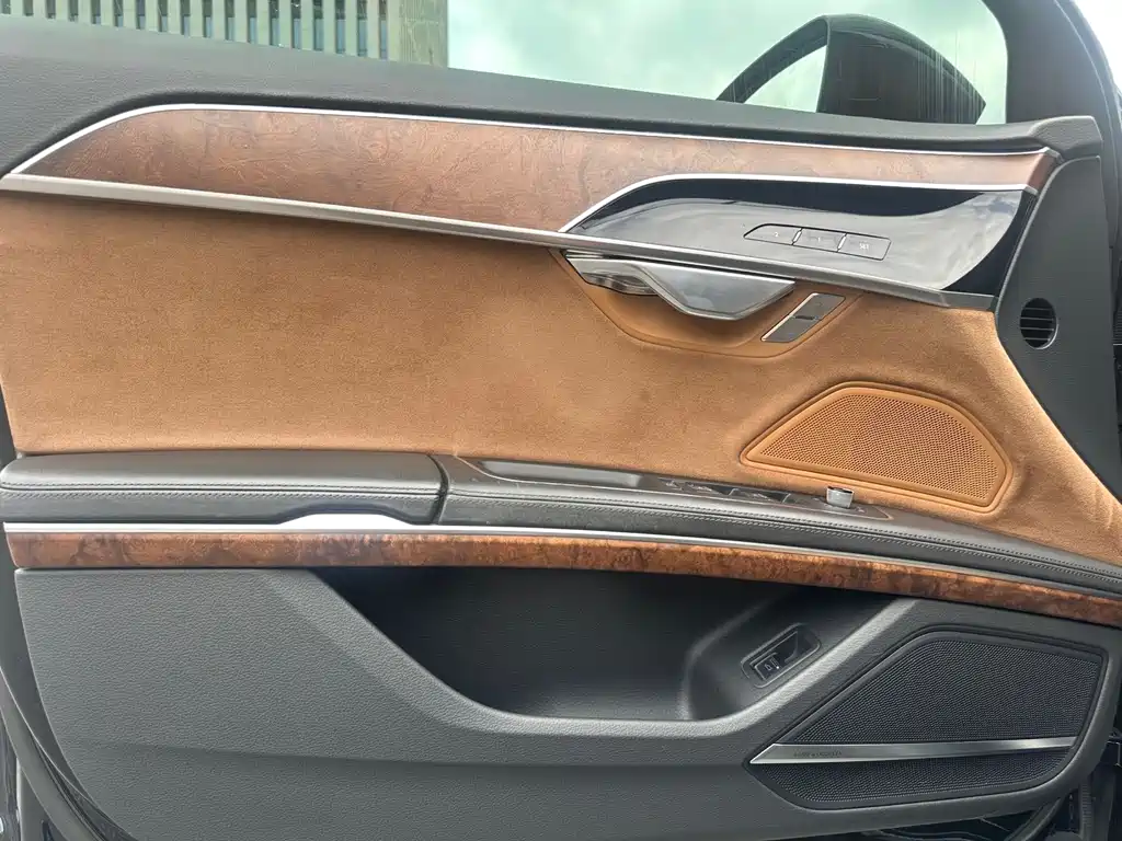 Audi A8L 50 TFSI quattro Luxury 2019