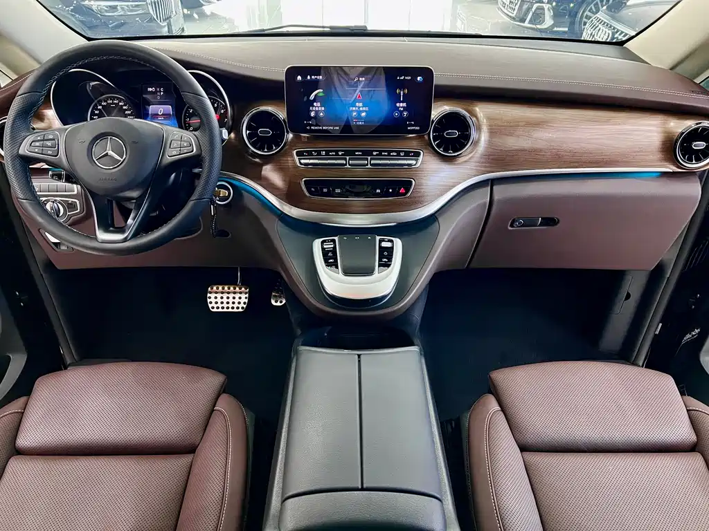 Mercedes-Benz V-Class 2022 V 260 L Long Wheelbase Luxury Edition