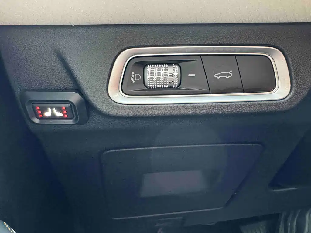 Geely Emgrand 2022 4th Generation 1.5L CVT Prestige