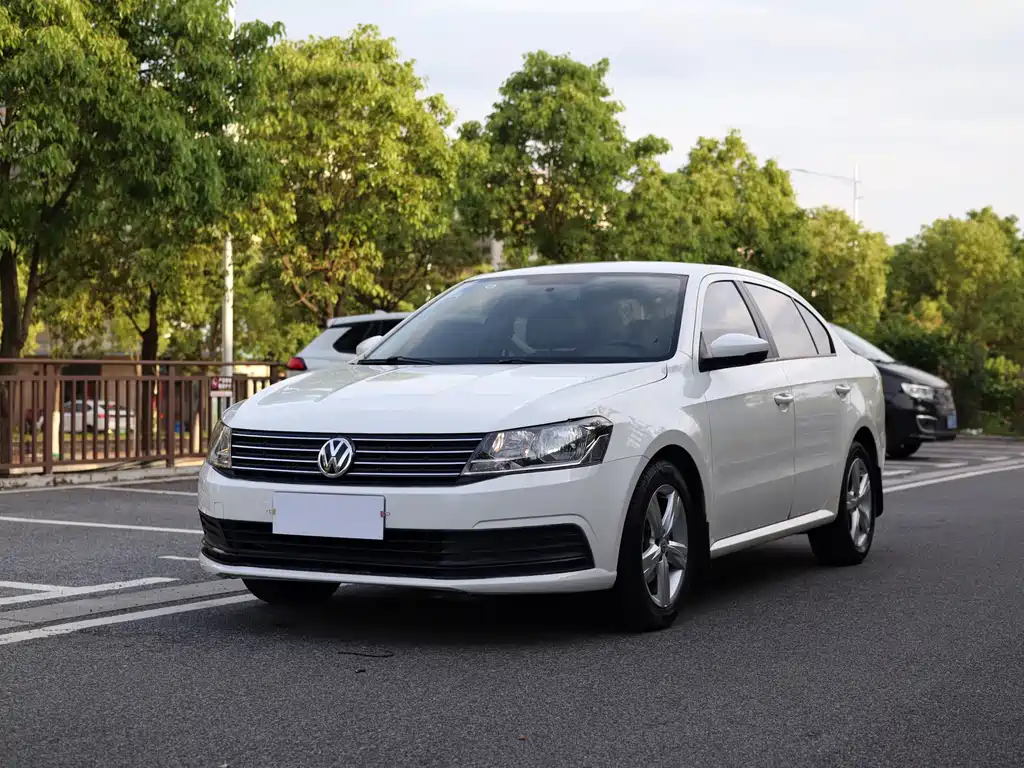 Volkswagen Lavida 2017 1.6L Automatic Fashion Edition
