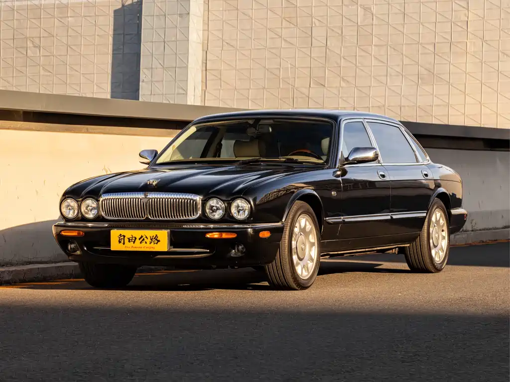 Jaguar XJ8 X308 2002 Vanden Plas North American Luxury Limited Edition