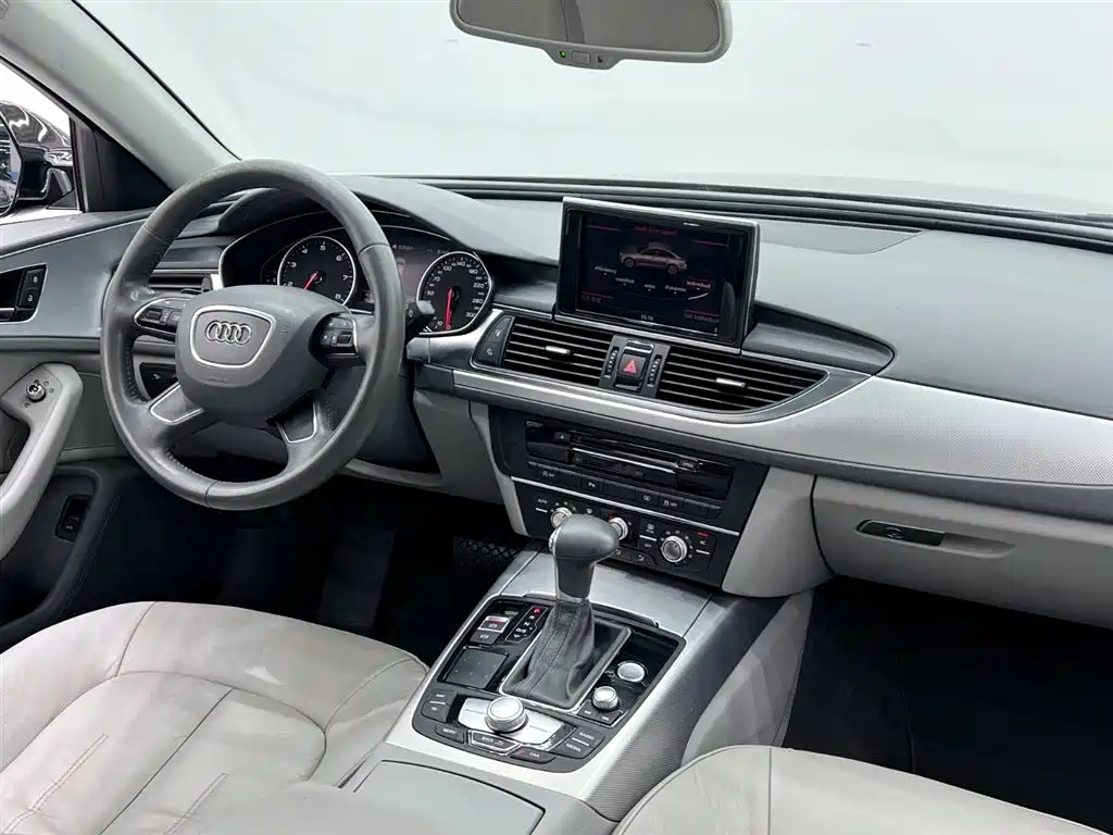 Audi A6L 2012 TFSI Standard
