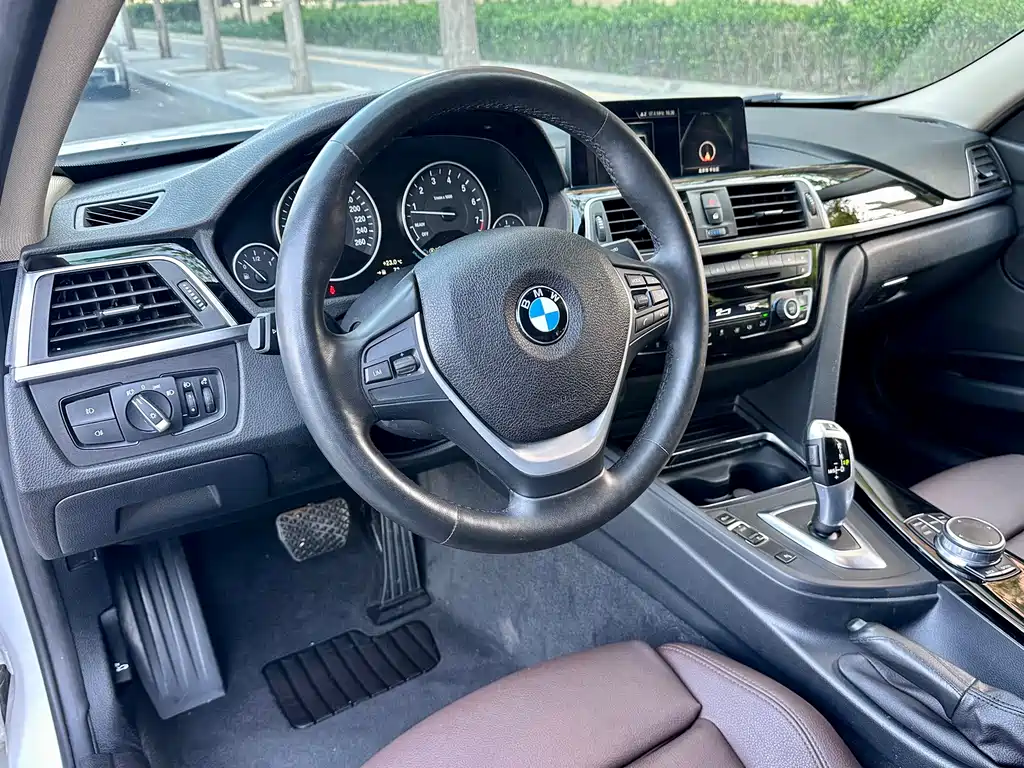 BMW 3 Series 2019 320Li Fashion Edition