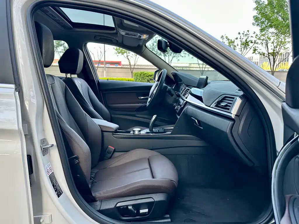 BMW 3 Series 2019 320Li Fashion Edition