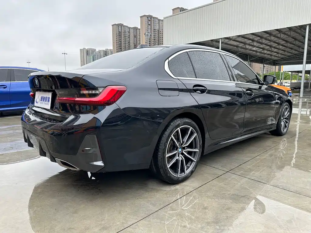 BMW 3 Series 2023 320Li M Sport Package - фото 6