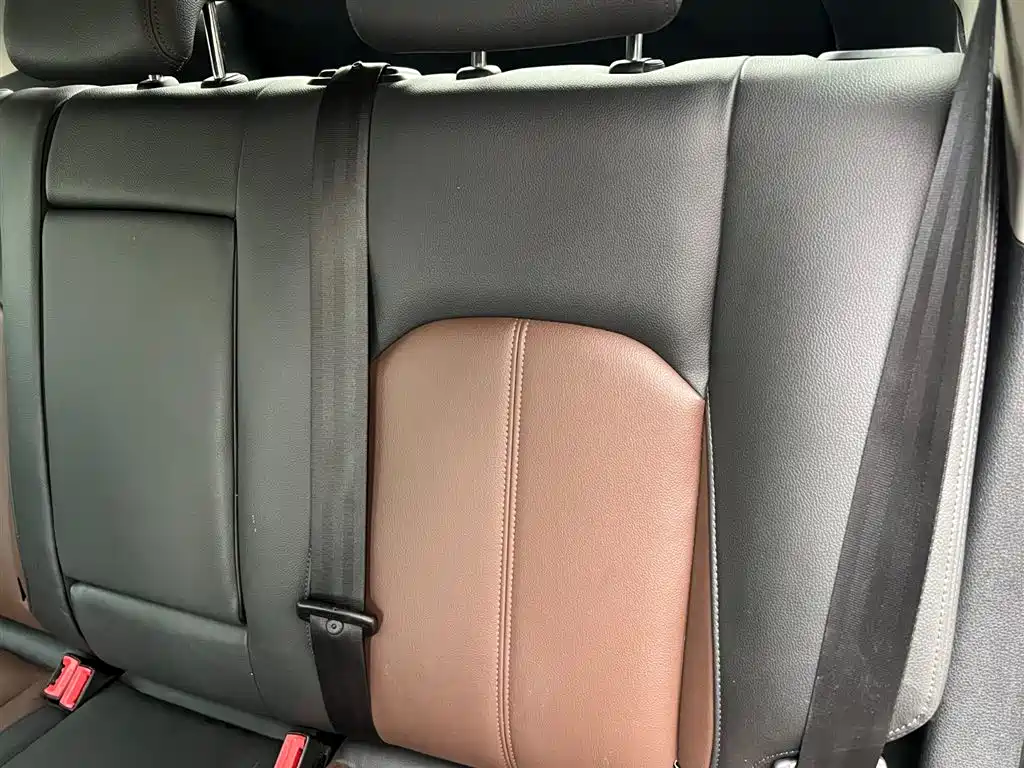 Dongfeng Fengshen AX7 2018 Classic 1.6T Automatic Elite