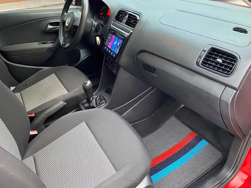 Volkswagen Polo 2011 1.4L Manual Zhile Edition