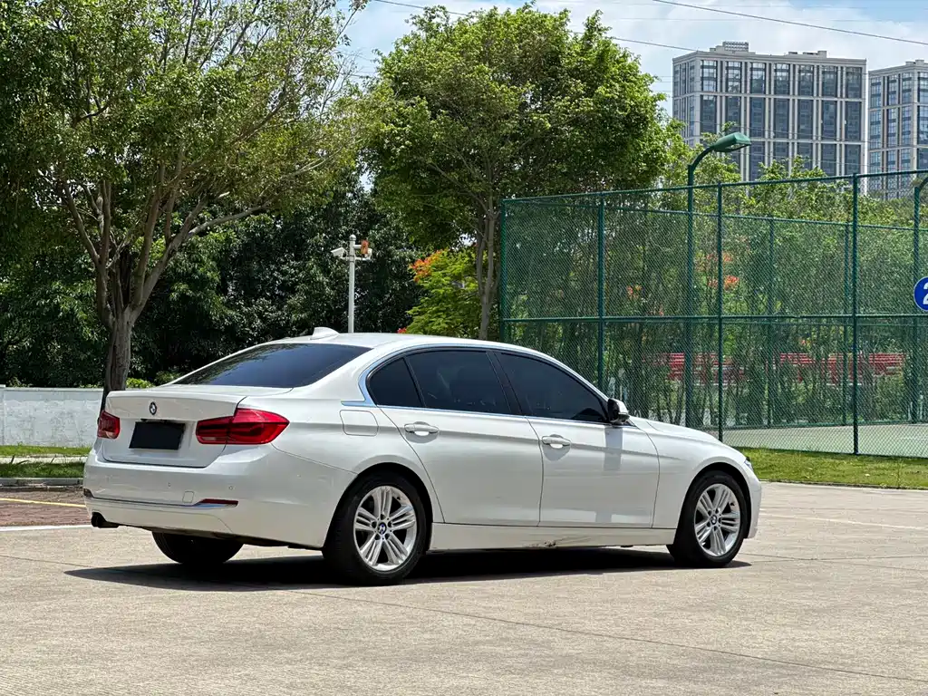 BMW 3 Series 2017 320Li Fashion Edition
