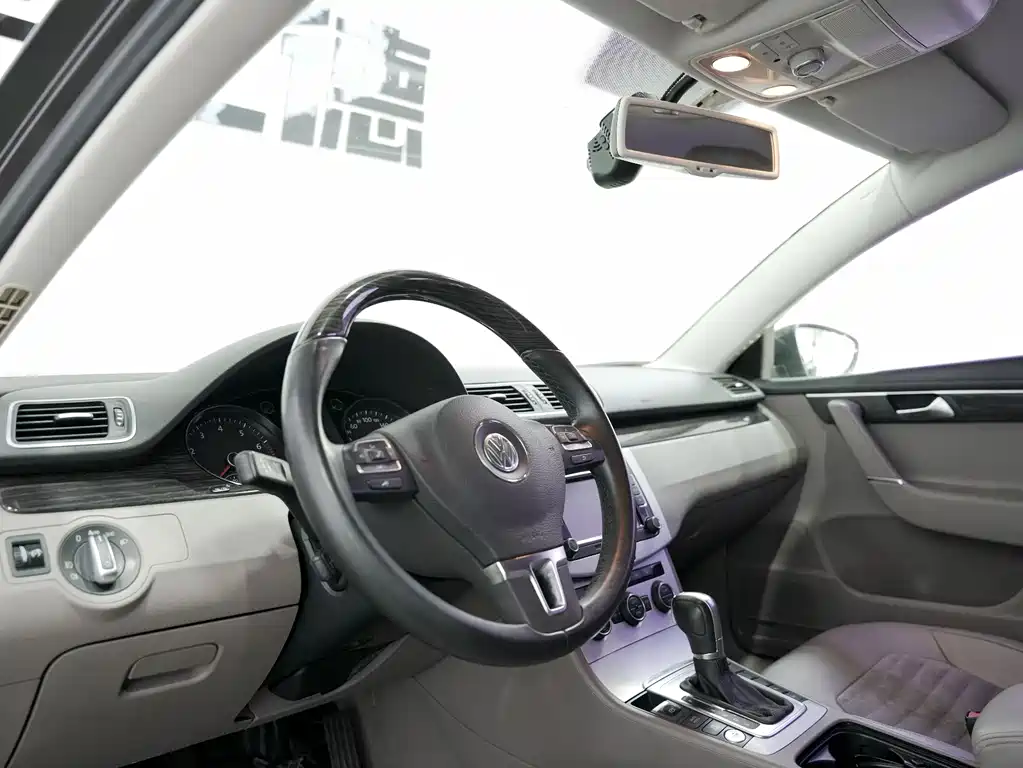 Magotan 2013 2.0TSI Prestige