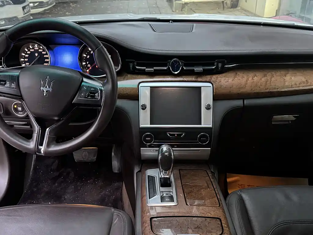 Maserati Quattroporte 2013 3.0T Standard