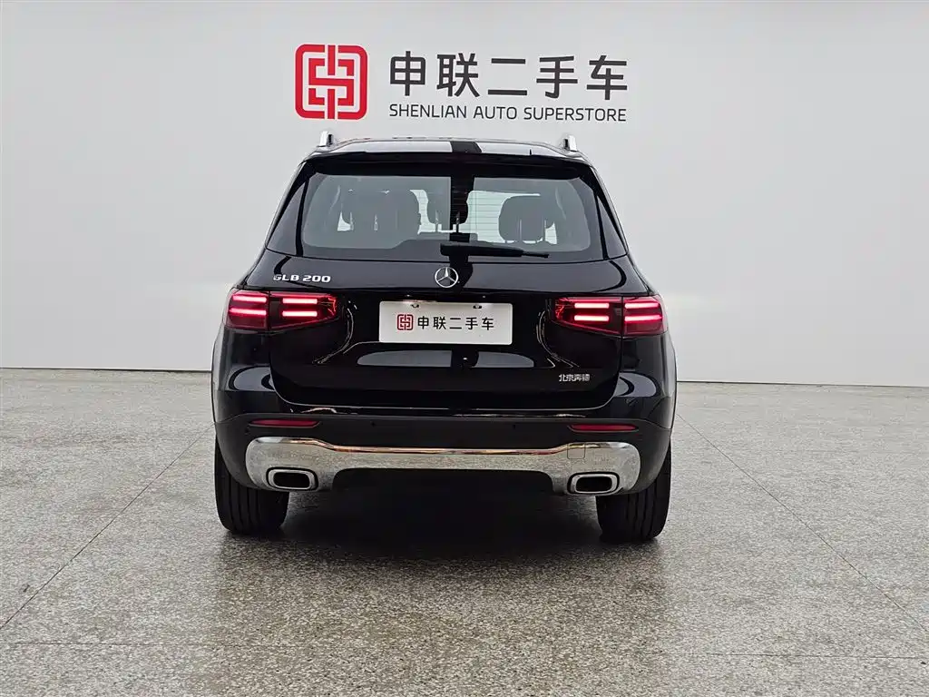 Mercedes-Benz GLB 200 Dynamic Edition (2024 Facelift)