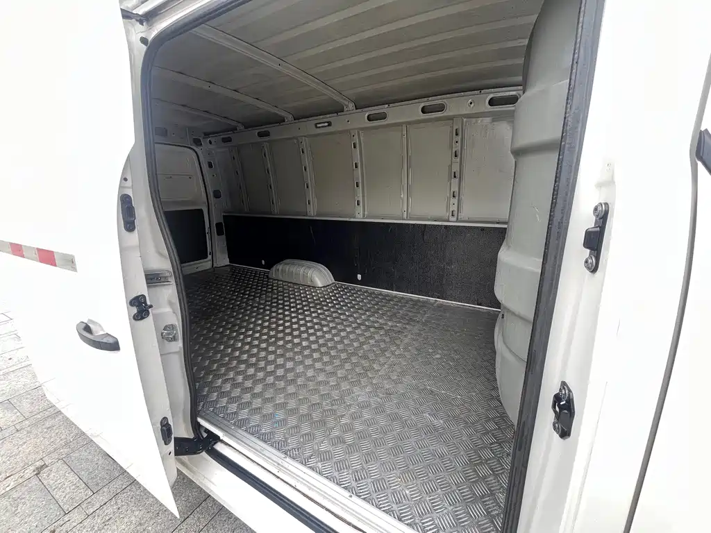 Lingshi Golden Warehouse 2024 Economy Edition First Class Cabin