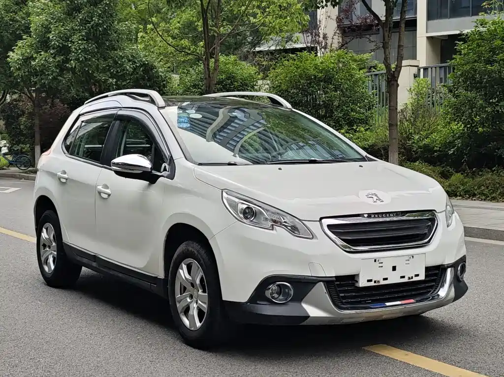 Peugeot 2008 2015 1.6L Automatic Play Cool Edition